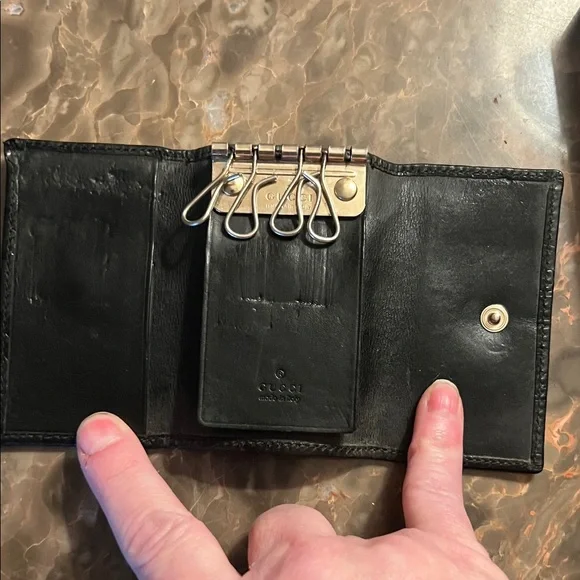 Gucci GG Leather Key/USB Holder
